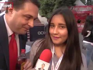 奇妙な ビデオ の a メキシコの 女の子 ととも​​に アンドリア dipre